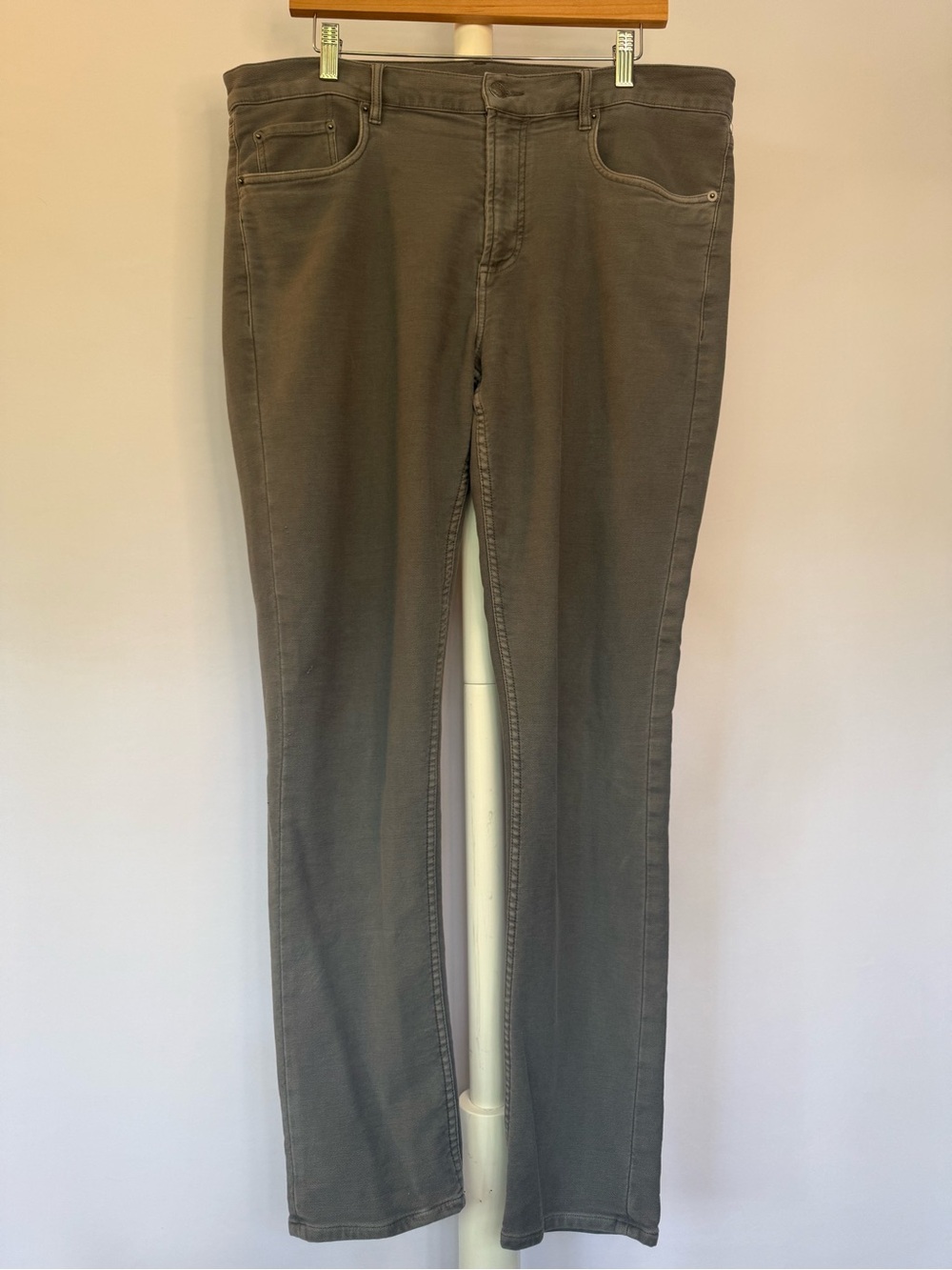 Faherty Men’s Skinny Jeans in Olive